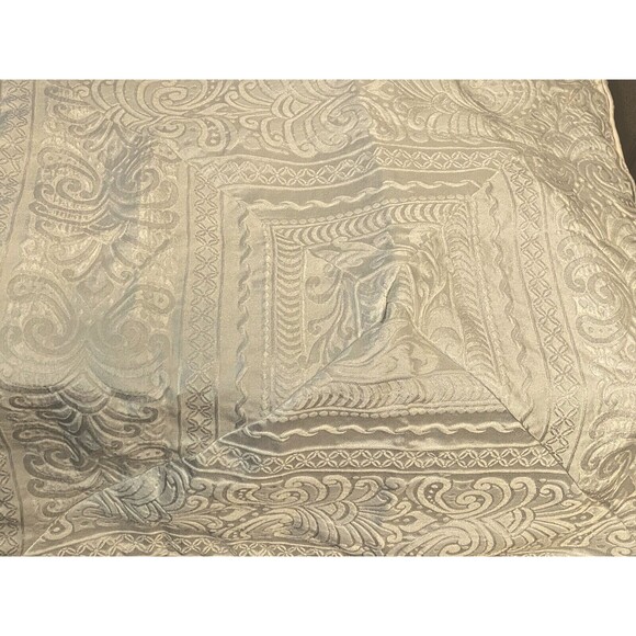 NIP J Queen New York White Euro Sham (1) EPIC 26" x 26" Jacquard Satin Sheen $85 - Picture 9 of 10